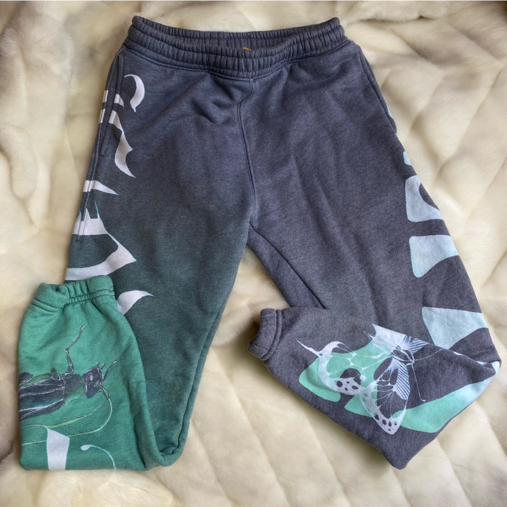 Juliet Johnstone butterfly casual sweatpants designed size s